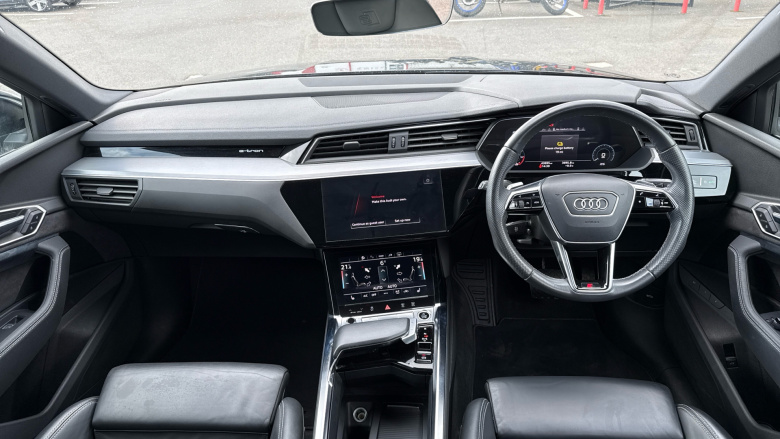 Audi e-tron 230kW 50 Quattro 71kWh S Line 5dr Auto Electric Estate